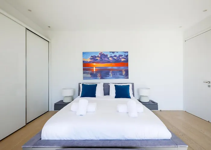 Ellinikon Luxury Apartment